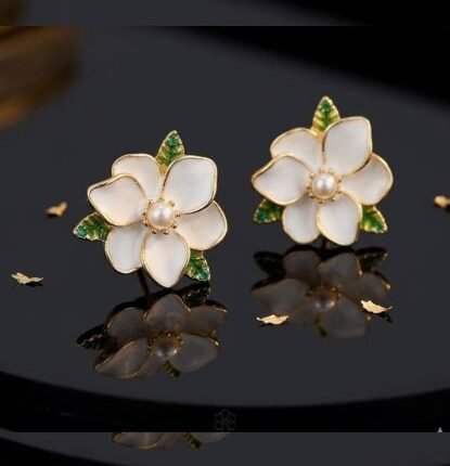 Aurora Pearl Blossoms Stud Earrings
